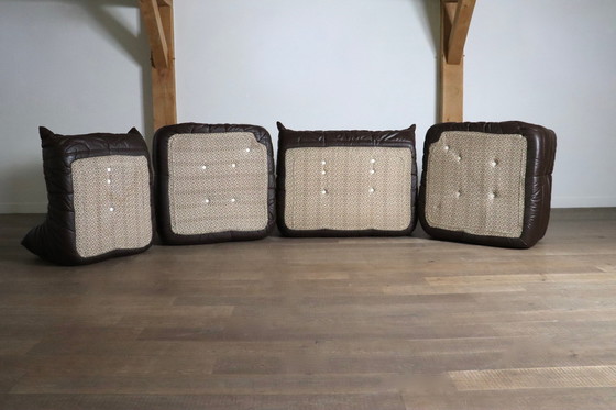 Image 1 of Original Ligne Roset Togo sofa en cuir par Michel Ducaroy, 1970