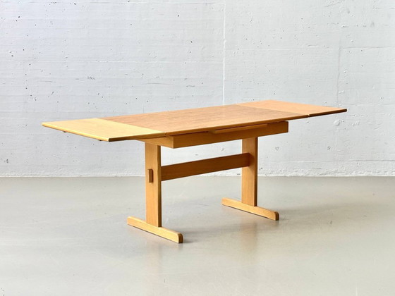 Image 1 of Scandinavian-style oak dining table with extendable ends, 1970s