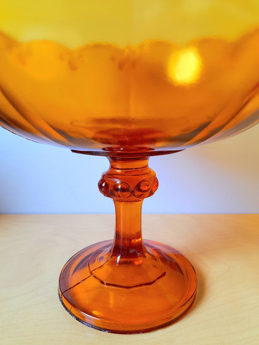 Amber glass fruit bowl