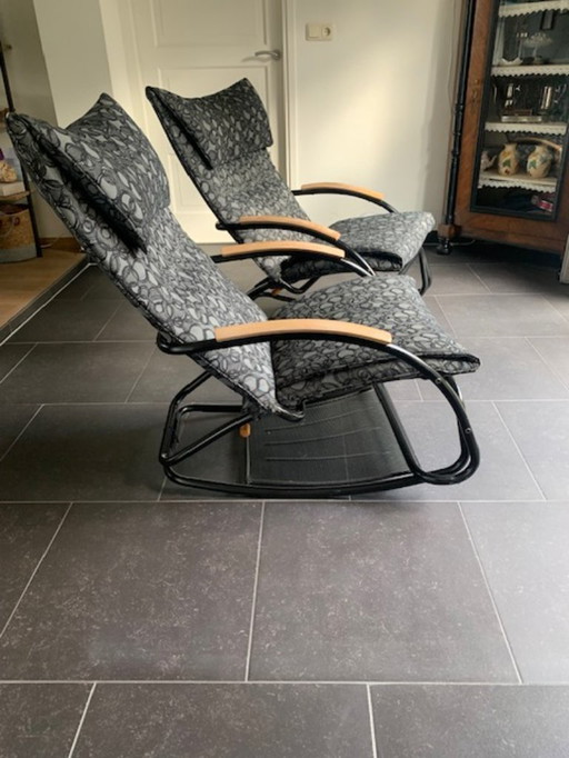 2 fauteuils inclinables à bascule d'époque