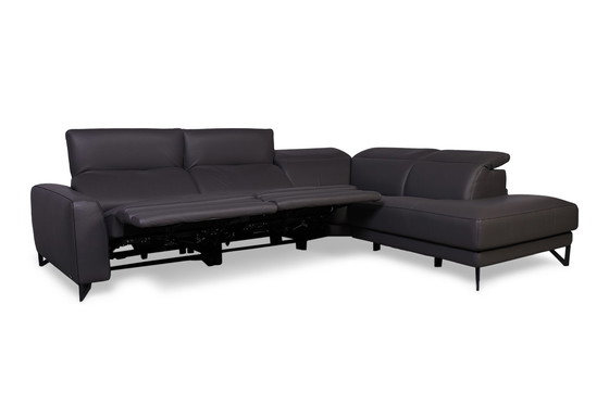 Image 1 of Olta Lagon corner sofa with electric headrest