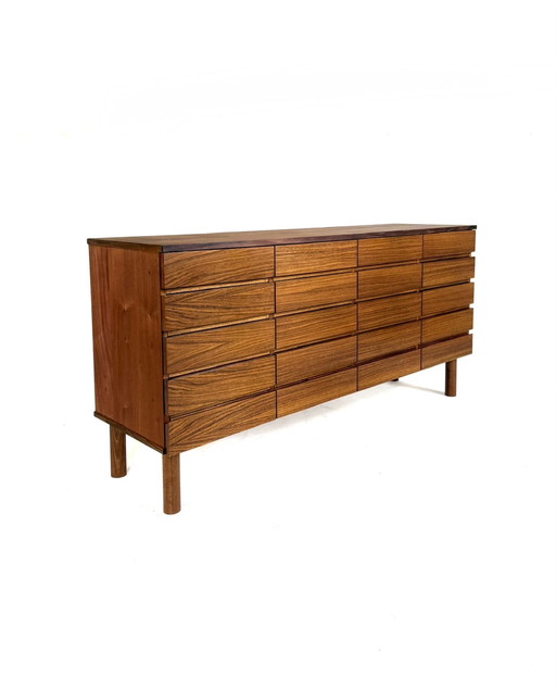 Vintage teakhouten sideboard met lades, jaren ‘60