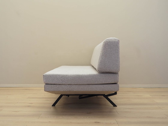 Image 1 of Canapé-lit, design italien, années 1970, fabrication : Italie