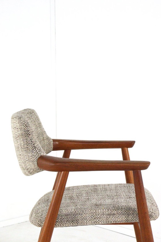 Image 1 of Svend Åge Eriksen voor Glostrup GM11 stoel vintage Deens design nieuw gestoffeerd
