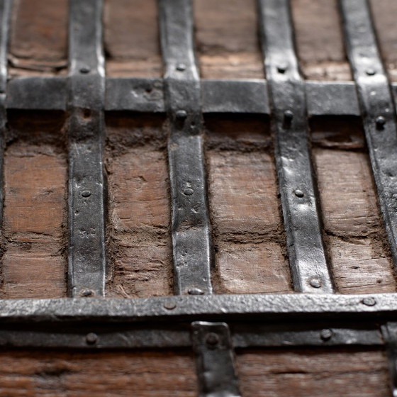 Tavolino da caffè indiano con carro di buoi – Pezzo unico in legno e ferro – Tavolini da caffè (photo 2 of 5)