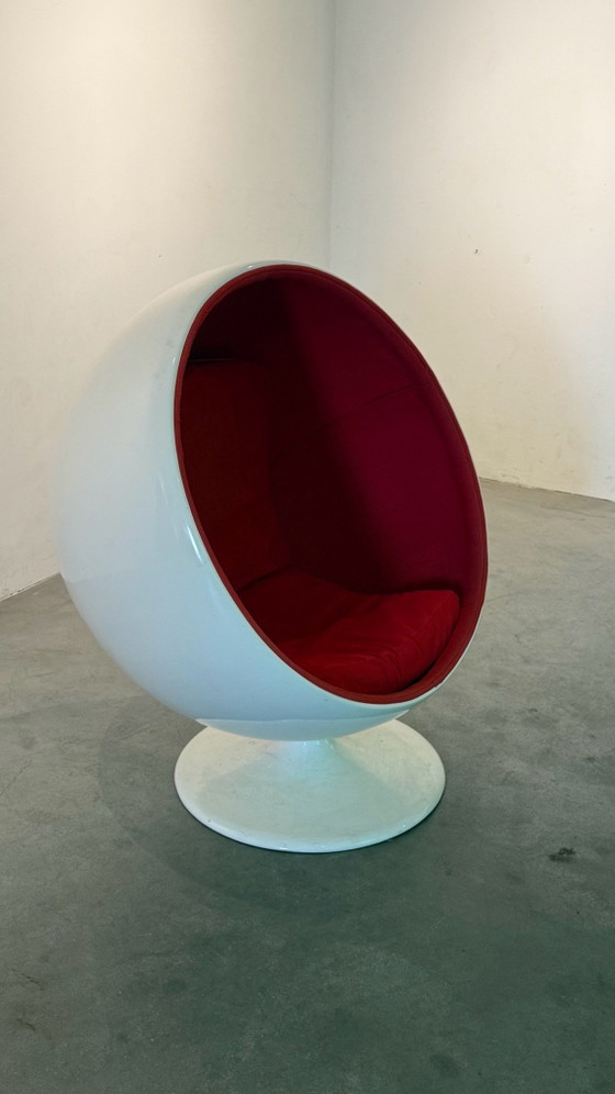 Ball chair attributed to Eero Aarnio – Armchairs, Textile, Fiberglass (photo 3 of 6)
