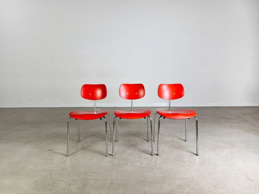 Set of 3 Egon Eiermann SE68 Midcentury chairs Wilde+Spieth red