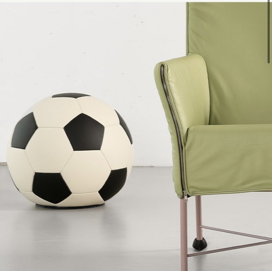 Image 1 of Playtime Foot leathet poef porta Studio Job voor Montis
