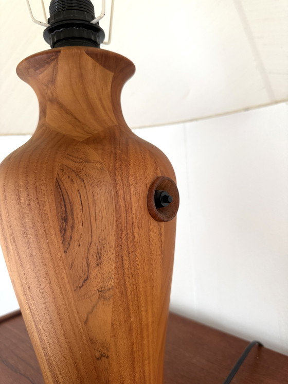 Image 1 of Lampada da tavolo vintage in teak XL, Dyrlund &#39;80
