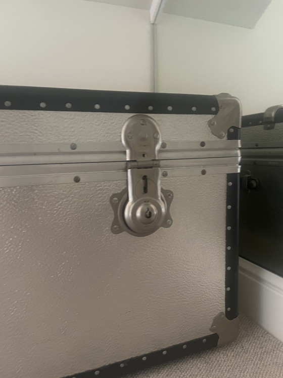 Image 1 of Valigetta vintage martellata