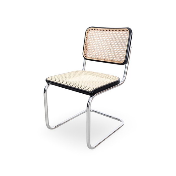 Image 1 of Ensemble de 4 chaises cantilever Thonet S32 V Breuer, toile de canne viennoise neuve