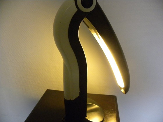 Toekan Tischlampe – Tischlampen, Kunststoff (photo 5 of 10)