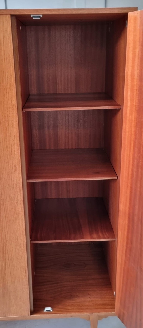 Mid Century Kleiderschrank – Kleiderschränke, Wood (photo 4 of 20)