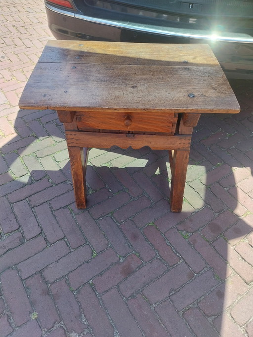 1 x Tavolo portamonete spagnolo del XIX secolo con cassetto