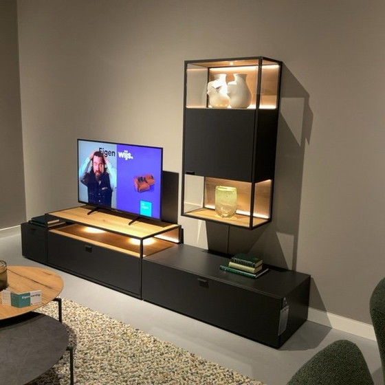 Image 1 of Venjakob Plan X6 TV cabinet with hanging cabinet