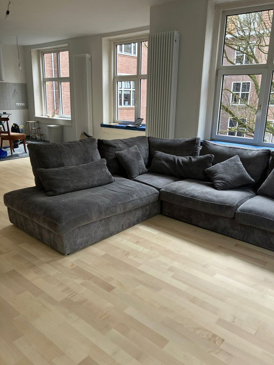 Image 1 of corner sofa