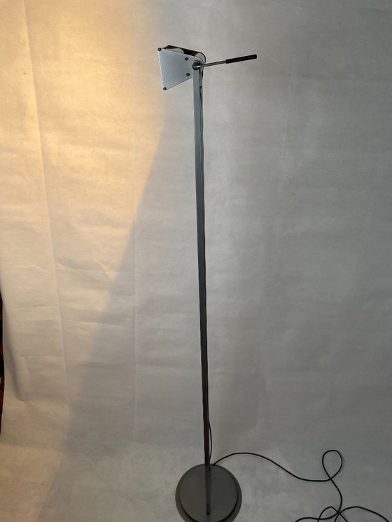 Image 1 of Lampada da terra Lumina Opus – Design italiano minimalista di Walter Monici