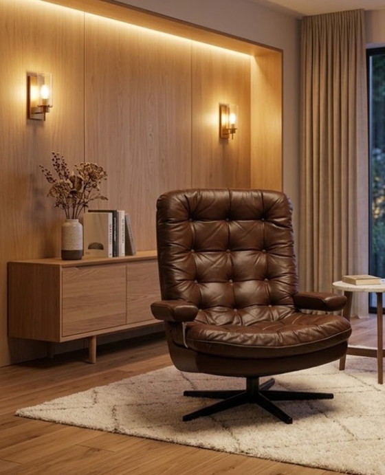 Fauteuil lounge pivotant vintage en cuir marron Sam Larsson – Chaises pivotantes, Métal (photo 2 of 5)