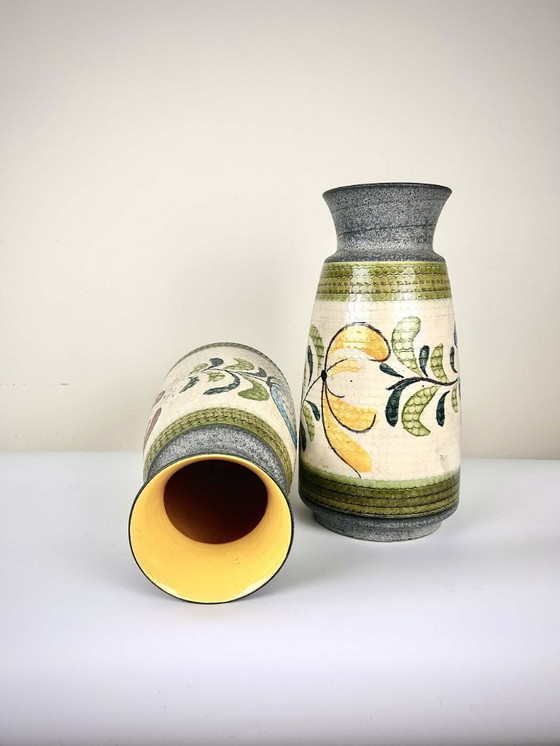 Image 1 of Paar West-Duitse vazen