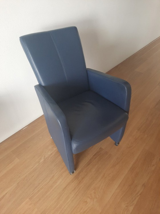 6 Esszimmerstühle aus blauem Leder (photo 3 of 5)