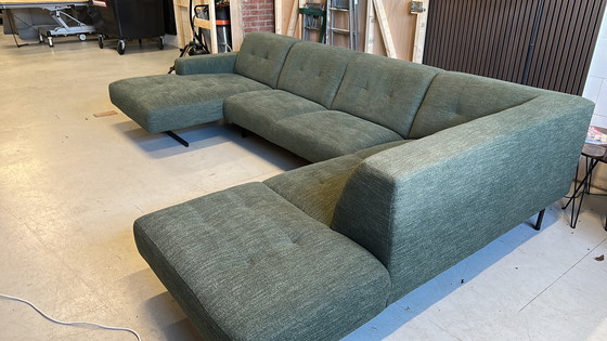 Image 1 of Banco en U Montel Traffic 350x255/160cm