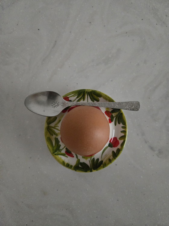 Image 1 of 2 hueveras pintadas a mano