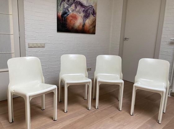 Image 1 of 4x White Artemide Chairs By Vico Magistretti