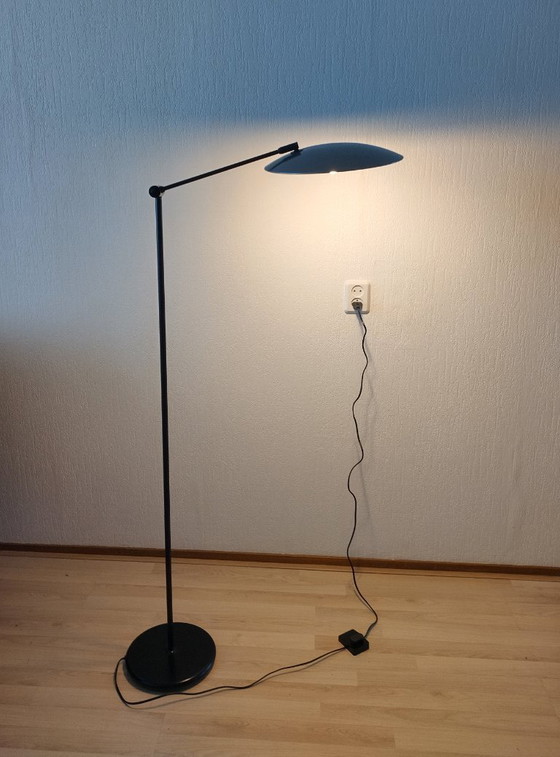 Image 1 of Queens Gallery Utrecht – Design-Stehlampe – 1980er Jahre