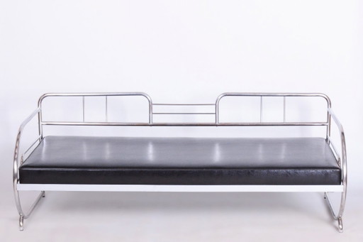 Restauriertes Bauhaus-Sofa, von Robert Slezak, Chrom, Leder, Tschechien, 1930er Jahre – banken, Leather (photo 2 of 13)