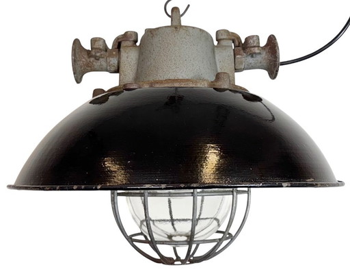 Lampada a sospensione industriale a gabbia in ghisa e smalto nero, anni '60