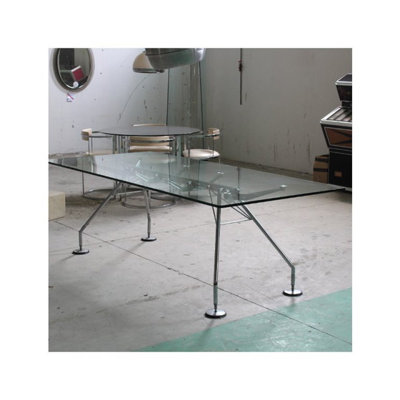 Image 1 of Nomos table