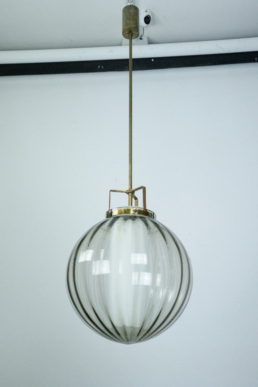 Mid-Century Murano Smoked Glass Chandelier with Opaline Diffuser, Italy 1950s