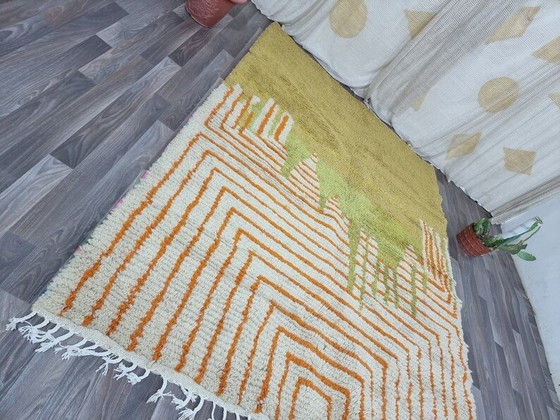 Image 1 of Authentischer, handgefertigter traditioneller marokkanischer Berberteppich, 2/3 m²