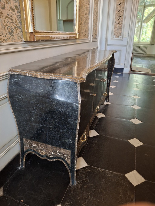 Sideboard