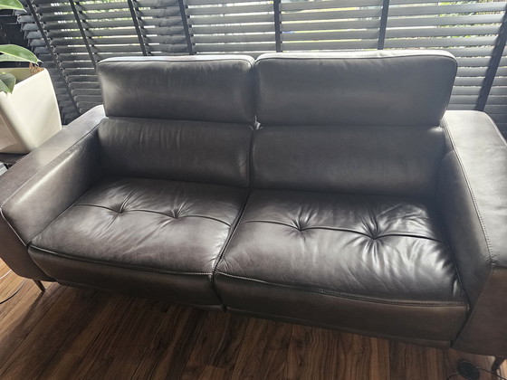 Image 1 of Divano elettrico in pelle a 2,5 posti