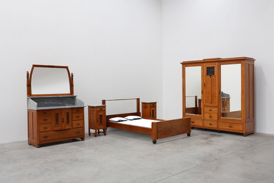 Image 1 of Art Nouveau bedroom set attr. to De Coene with artwork by Geo Verbanck, Belgium ca. 1905