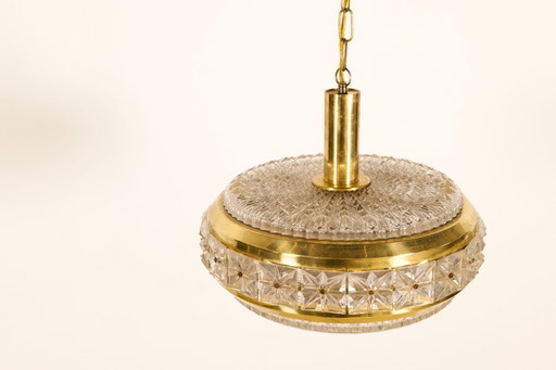 Lampe suspendue Vitrika 'Prizmpendel' en laiton et verre pressé