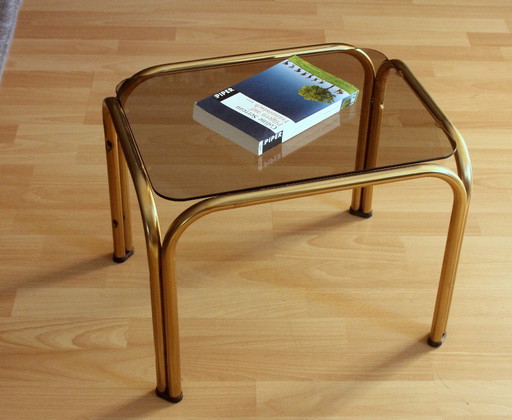 Kleiner Beistelltisch Messing mit Rauchglasplatte, Space Age