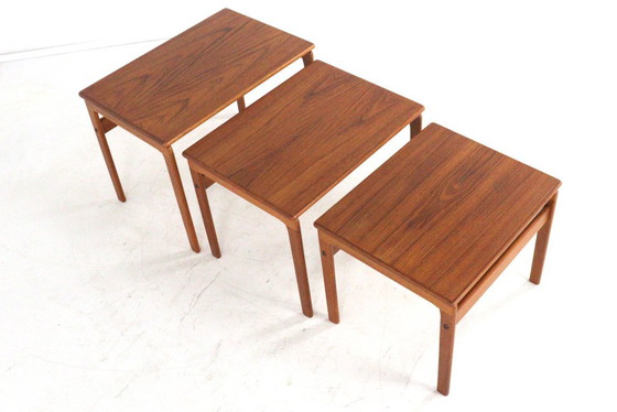 Image 1 of Tables gigognes danoises vintage « Plougslond »