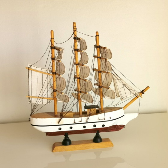 Image 1 of  MACHINE SHIP