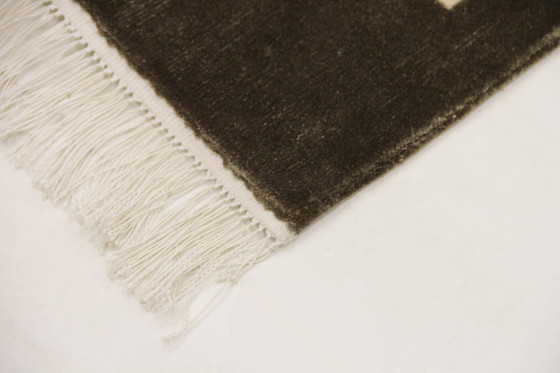 Image 1 of China Pure Silk Hand-Knotted Oriental Rug 125 x 70 cm Excellent Condition