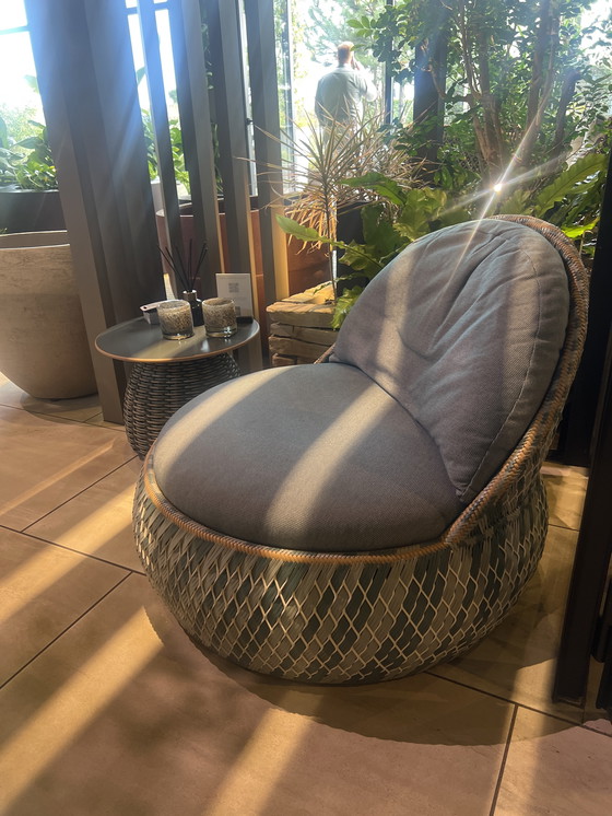 Image 1 of Dedon Sedia rotonda Dala e tavolino Porcini