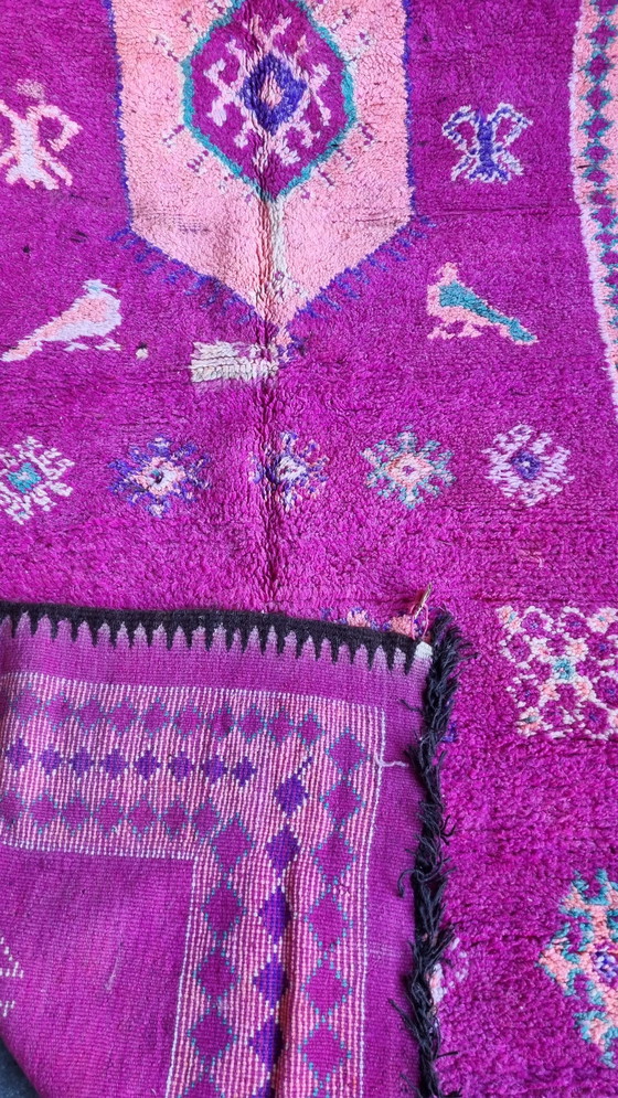 Image 1 of Vintage berber vloerkleed, marokaans tapijt paarse