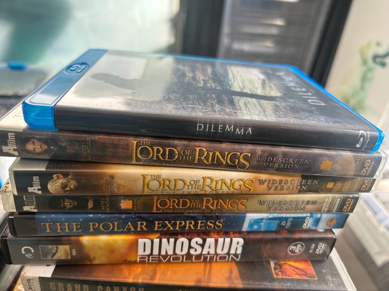 Lot de DVD. – Objets déco, Plastique (photo 5 of 5)