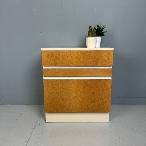 Cassettiera vintage in legno con ribalta
