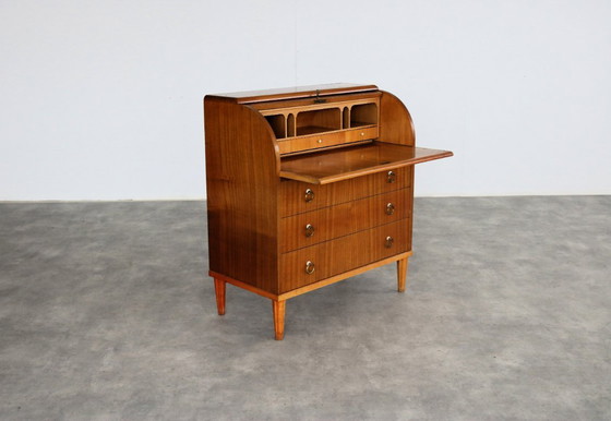 Image 1 of secretaire svedese vintage
