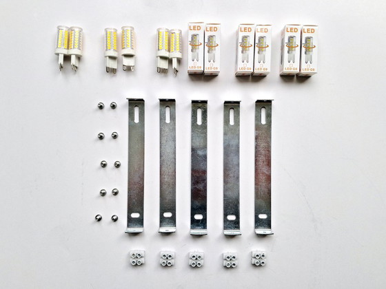 Image 1 of Appliques murales design moderne, lot de 5