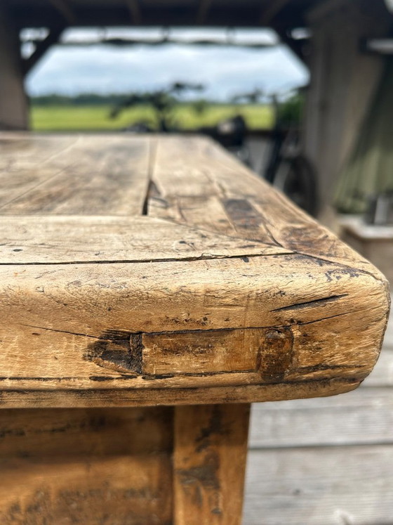 Originale alte chinesische kleine Kommode / Schreibtisch – Schlicht, robust, rustikal (Wabi-Sabi) (photo 9 of 12)