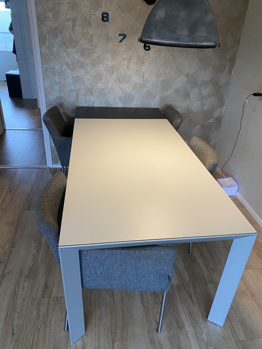 Designer Eettafel