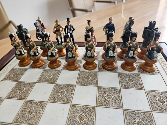 Raj Verzamel schaakspellen van Franklin Mint Porselein, jaren 70, Set van 33 – Decoratieve objecten (photo 6 of 19)